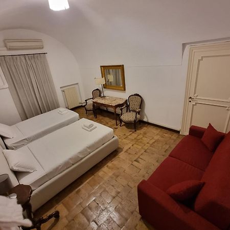 Luxury 2 Bedroom Apartment In The Heart Of Roma Esterno foto