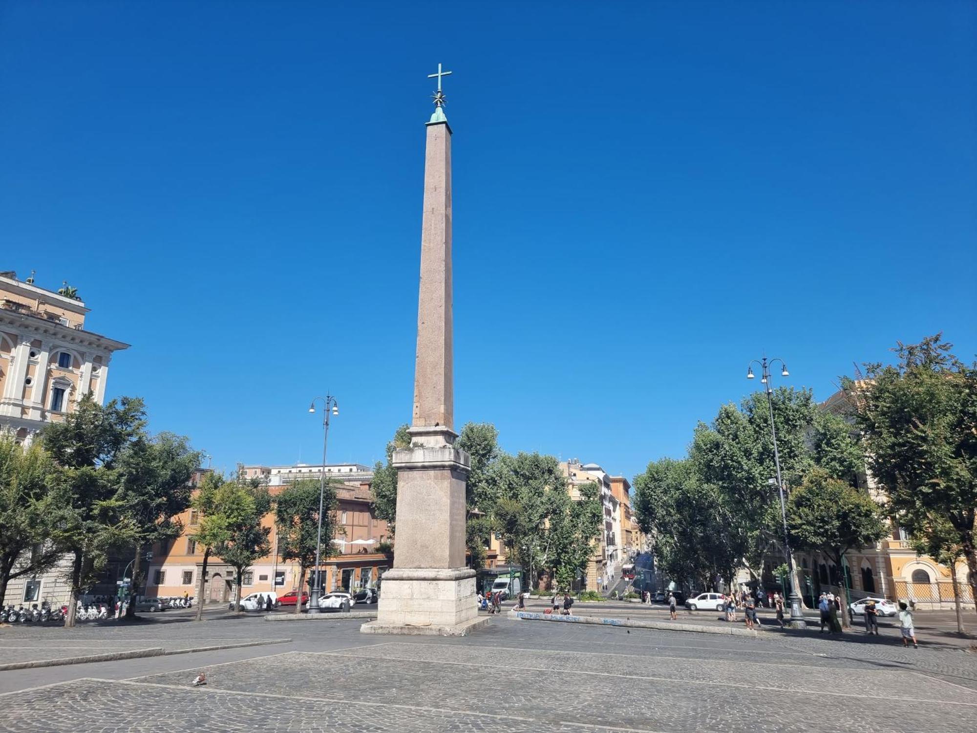 Luxury 2 Bedroom Apartment In The Heart Of Roma Esterno foto