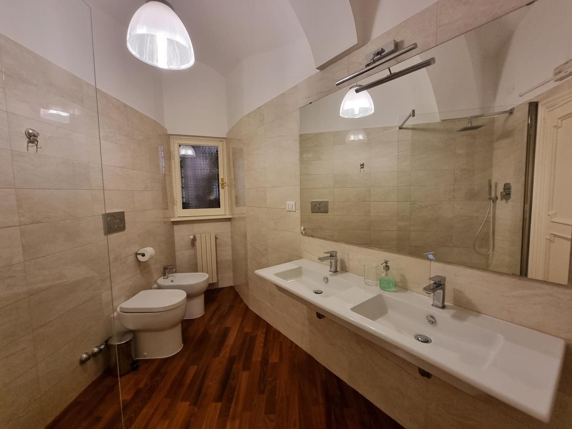 Luxury 2 Bedroom Apartment In The Heart Of Roma Esterno foto